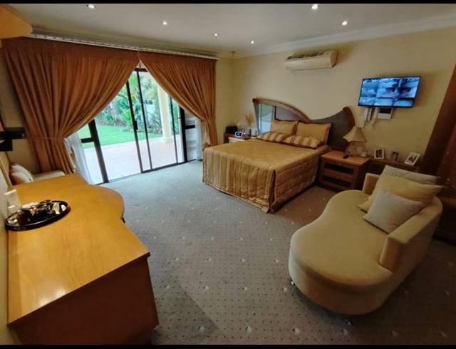 3 BEDROOM HOUSE FOR SALE IN BEVERLEY HILLS